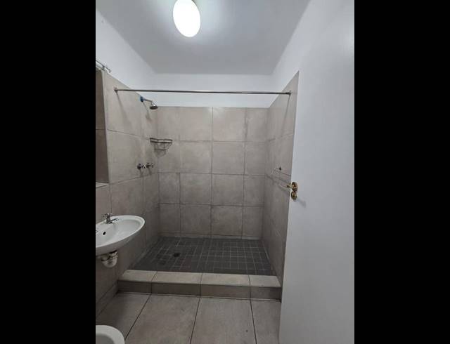 1 BEDROOM PROPERTY TO RENT IN THORNTON